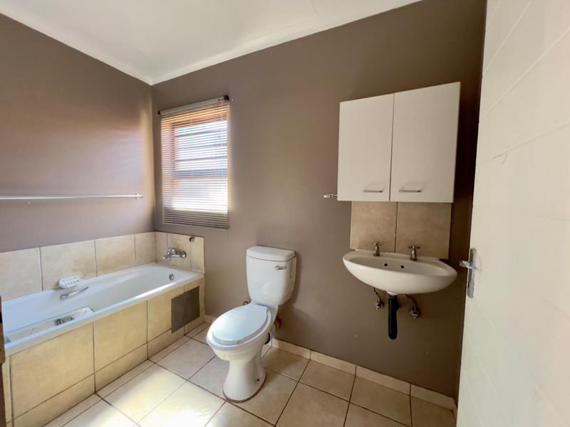 To Let 2 Bedroom Property for Rent in Kathu Northern Cape